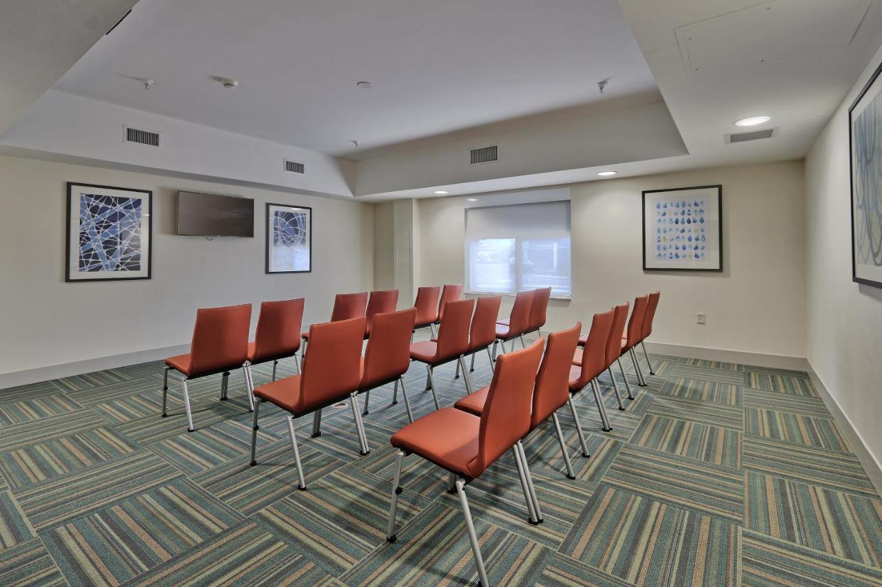 Holiday Inn Express & Suites Albuquerque Historic Old Town By Ihg Esterno foto