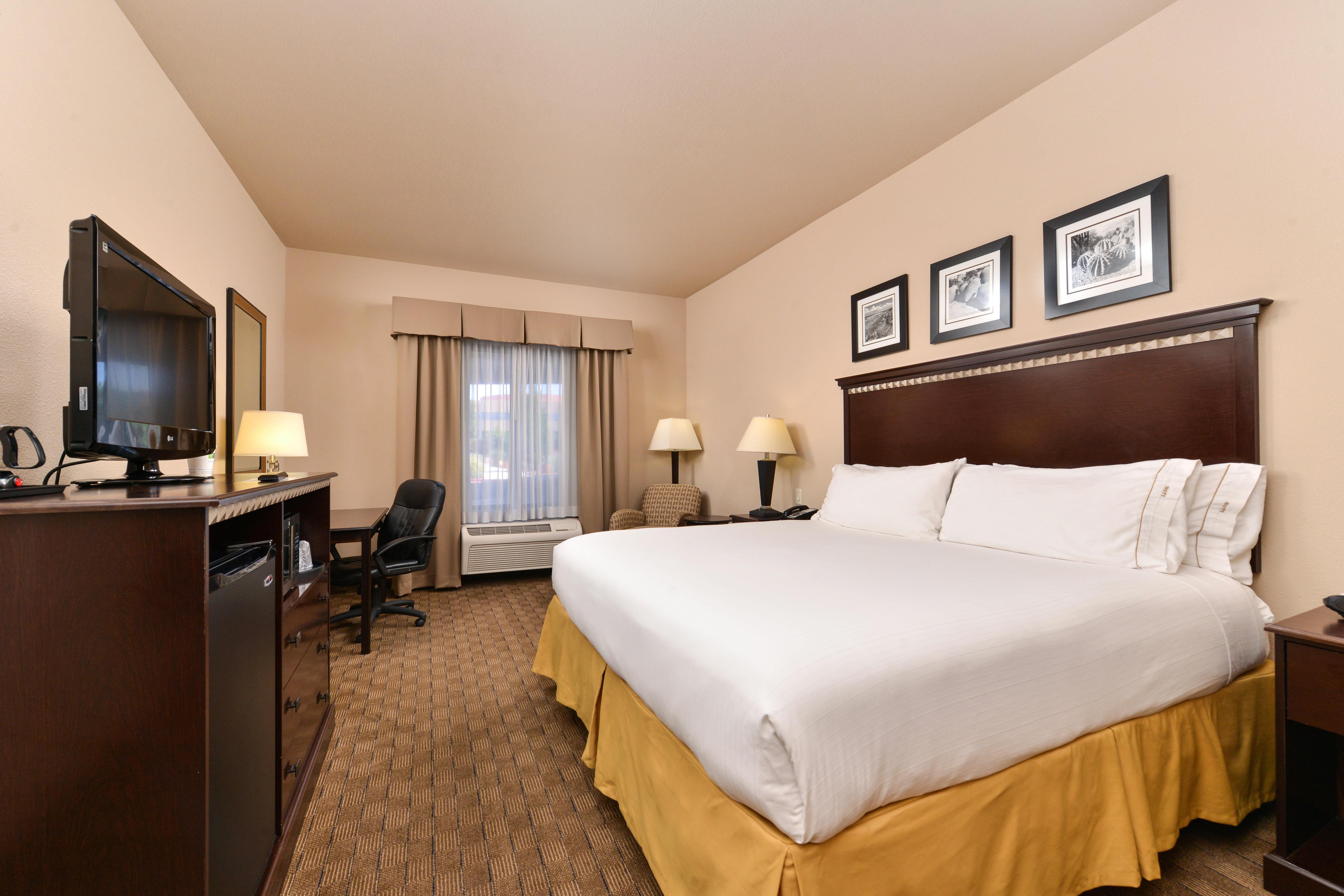 Holiday Inn Express & Suites Albuquerque Historic Old Town By Ihg Esterno foto
