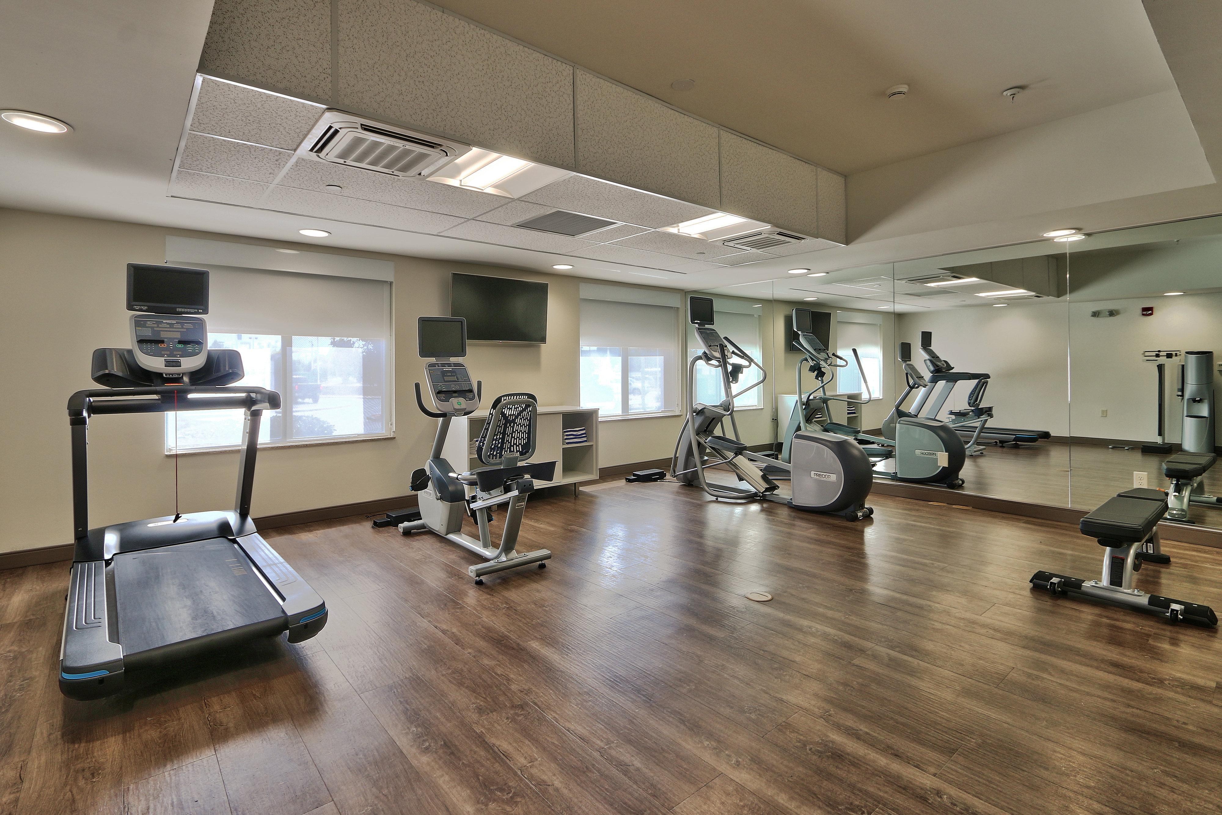 Holiday Inn Express & Suites Albuquerque Historic Old Town By Ihg Esterno foto